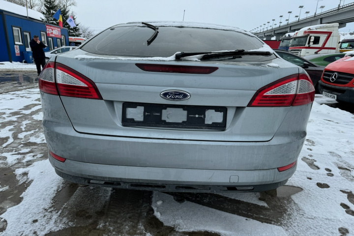 Bara spate Ford Mondeo MK4 [facelift] [2010 - 2015]