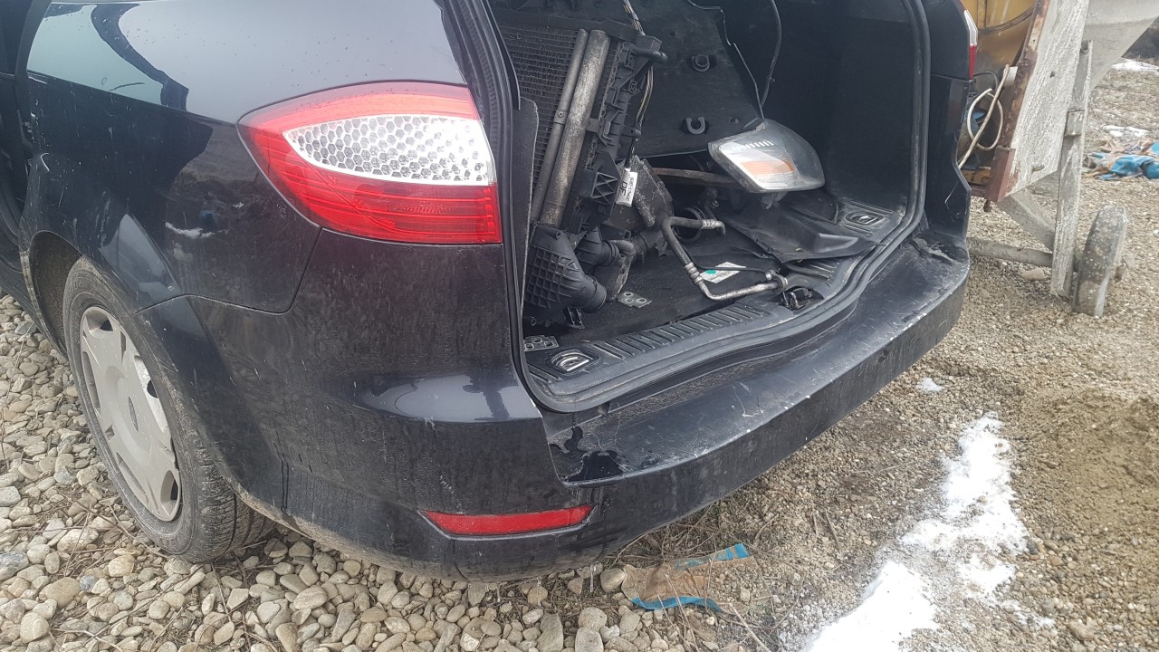 Bara spate Ford mondeo mk4 negru 2008