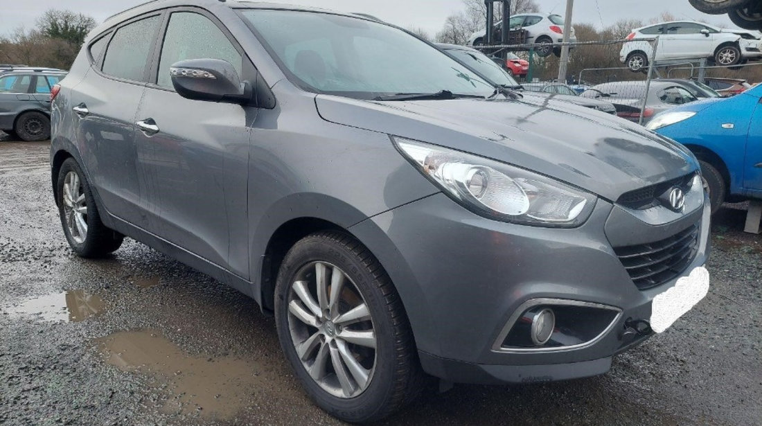 Bara spate Hyundai ix35 2012 SUV 2.0 DOHC-TCI