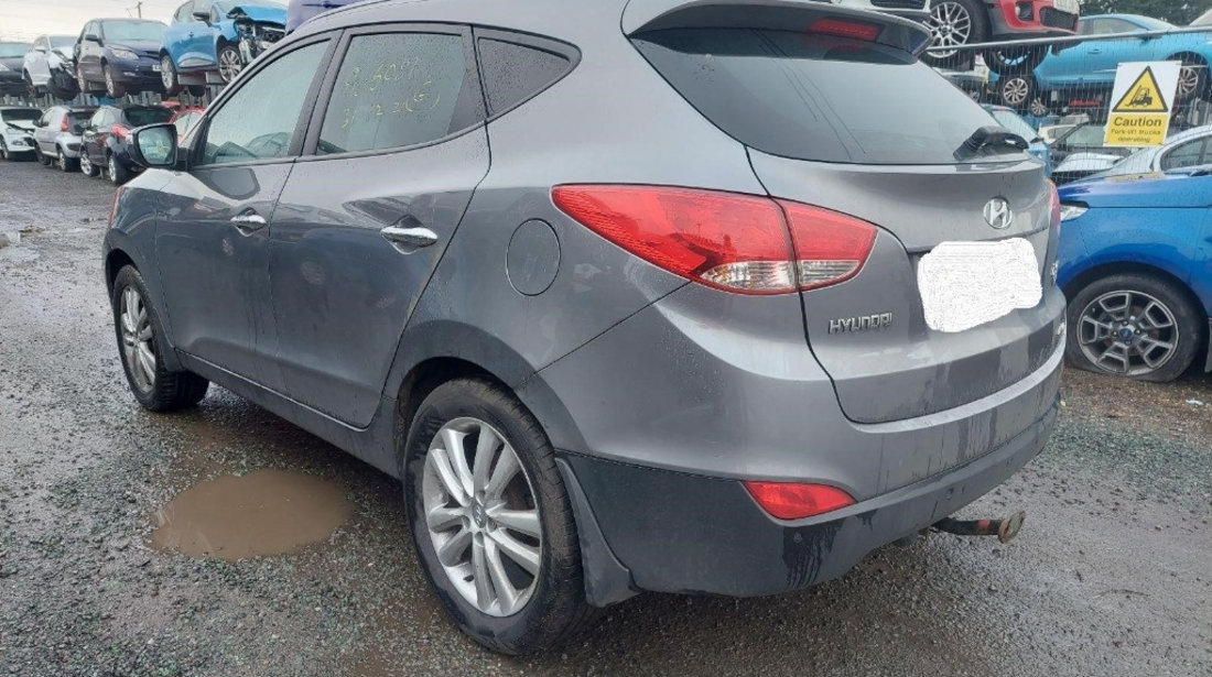 Bara spate Hyundai ix35 2012 SUV 2.0 DOHC-TCI