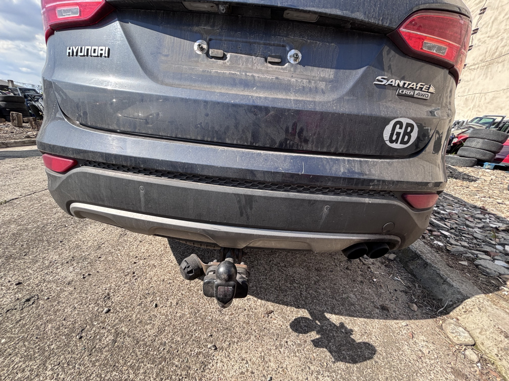 Bara spate Hyundai Santa Fe 2.2 Motorina 2017, MODEL CU SENZORI