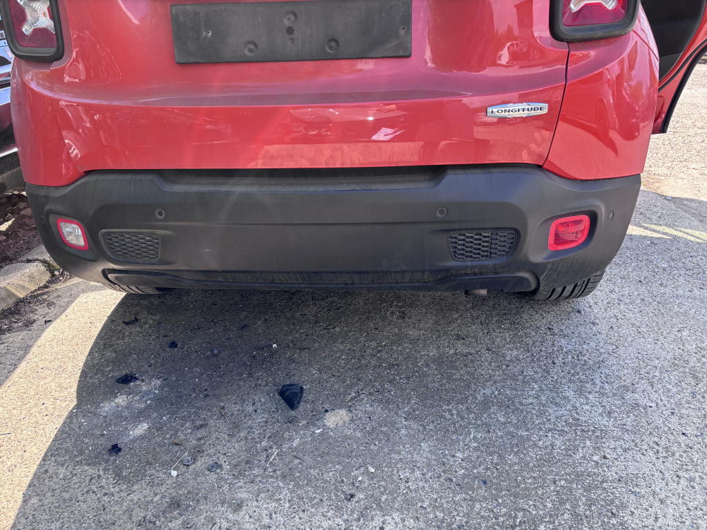 Bara spate Jeep Renegade 1.4 Benzina 2018, MODEL CU SENZORI