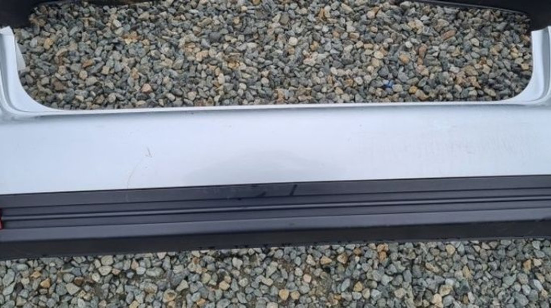 Bara spate masca spoiler 1T0807421 VW Touran Facelift 2006-2010