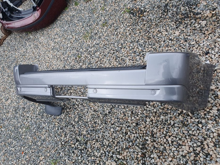 Bara spate masca spoiler Land Rover Range Rover Sport 2005-2011