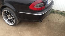 Bara spate mercedes e class 2008 facelift w211