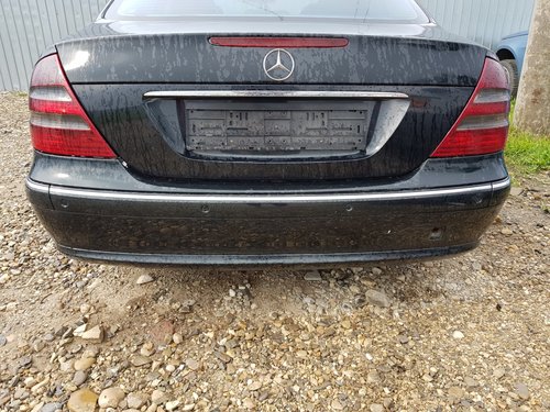 BARA SPATE MERCEDES E-CLASS W211 BERLINA