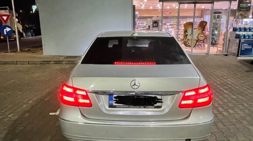 Bara spate Mercedes e class w212 cu 2 evacuare 3.0 d