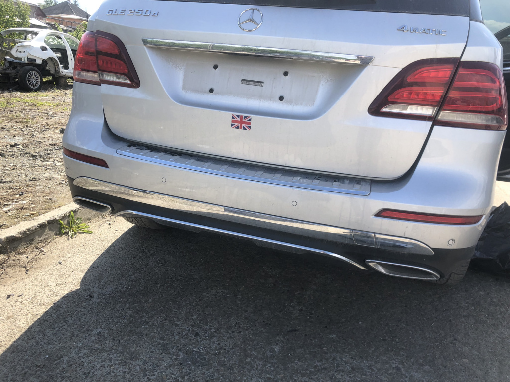 Bara spate Mercedes GLE 250 2.2 Motorina 2016, MODEL CU SENZORI