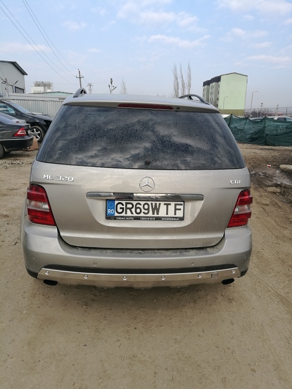 Bara spate Mercedes M-Class W164