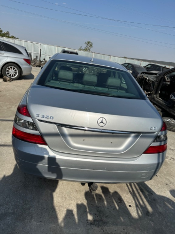 Bara spate Mercedes s class w221 , bara spate completa