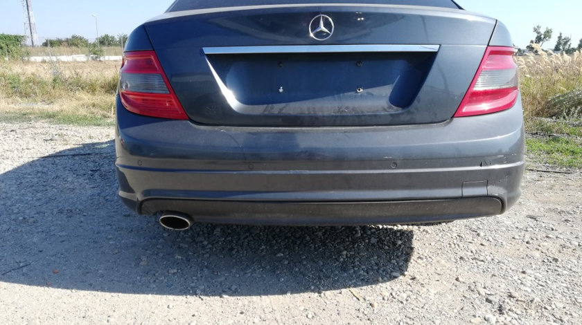 BARA SPATE MERCEDES W204 C-CLASS 2010 AMG