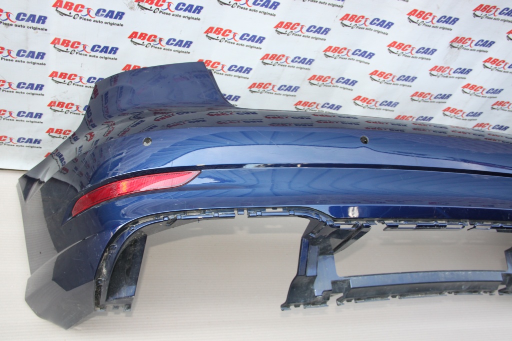 Bara spate model cu 4 senzori Audi A3 8V Sedan S-line cod: 8V5807511J model 2016