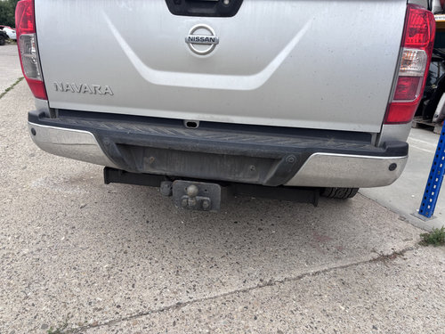 Bara spate Nissan Navara 2.3 Motorina 2016, MODEL CU SENZORI