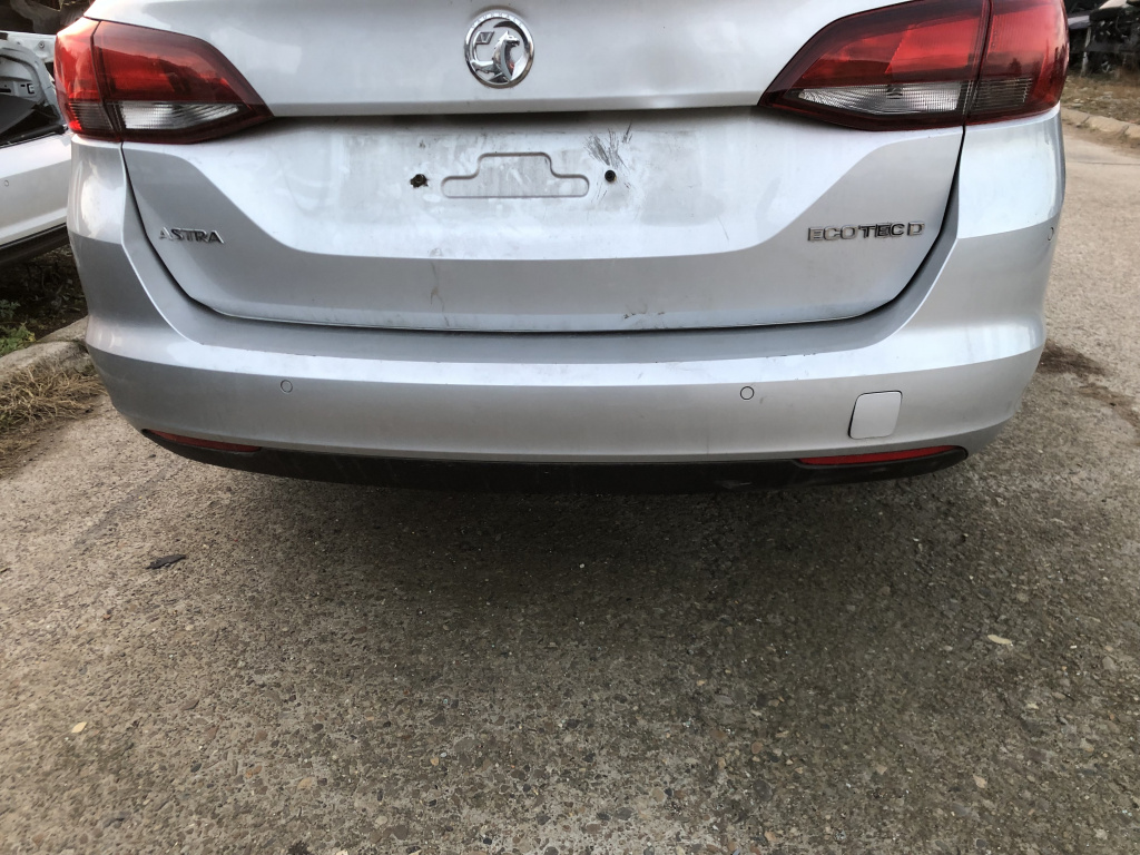 Bara spate Opel Astra k Break 1.6 Motorina 2017, MODEL CU SENZORI