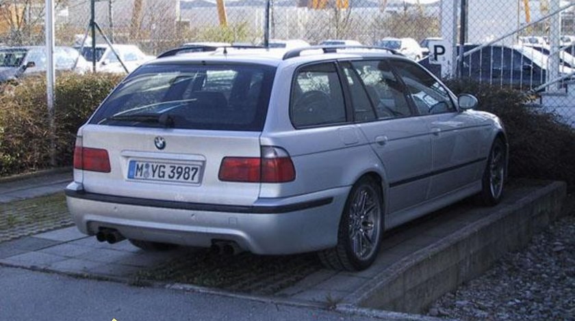 BARA SPATE PACHET M BMW SERIA 5 E39 TOURING