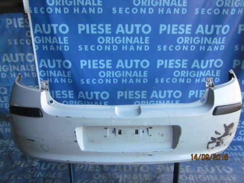 Bara spate Renault Clio (lovita in laterale) ; 3-hatchback