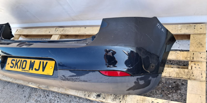 Bara spate Renault Megane 3 [2008 - 2014] Hatchback 3-usi 1.5 dCi MT (110 hp)