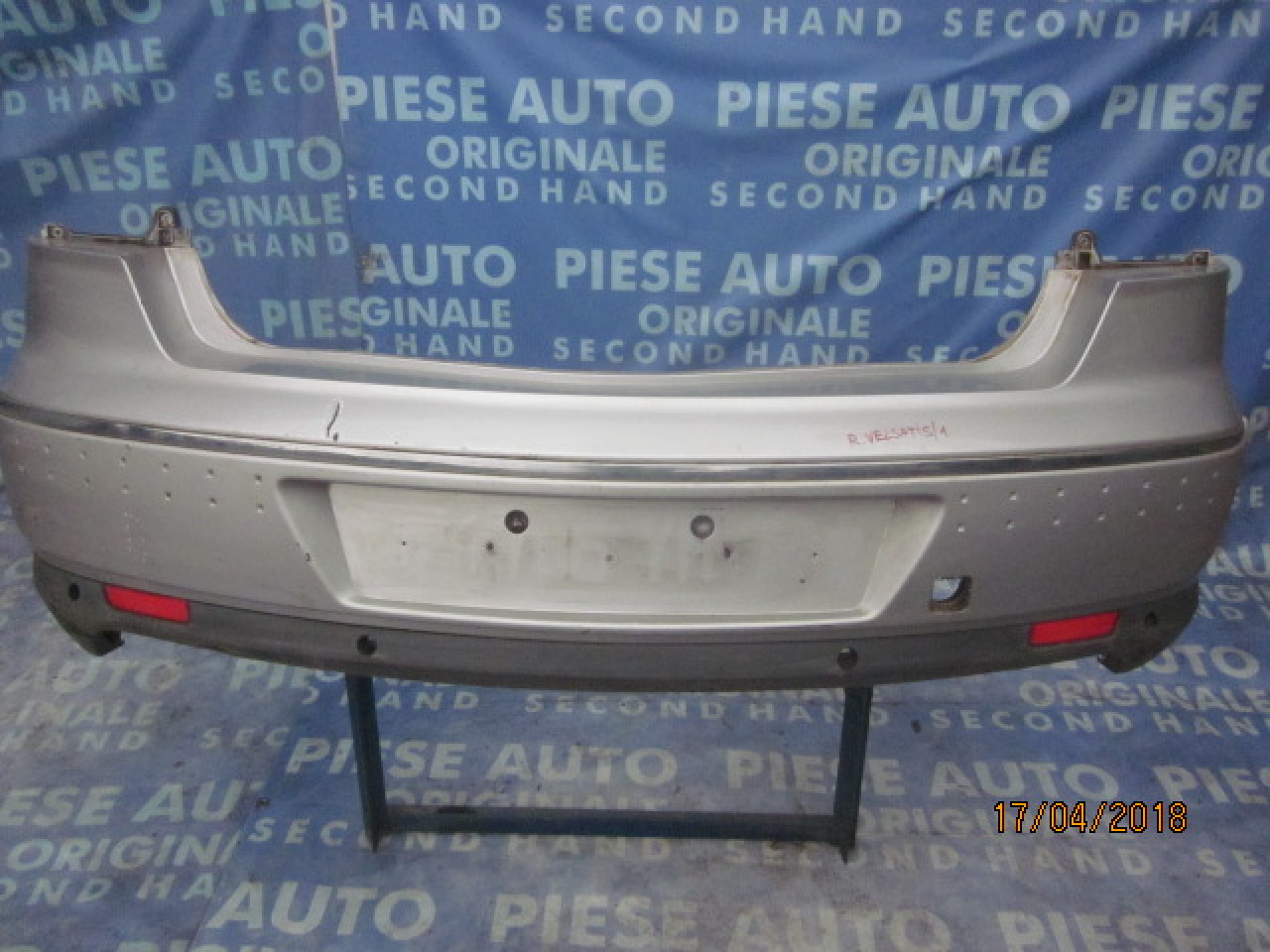 Bara spate Renault Vel Satis ; monovolum