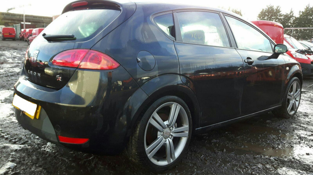 Bara spate Seat Leon 2 2006 Hatchback 2.0 TFSi BWA