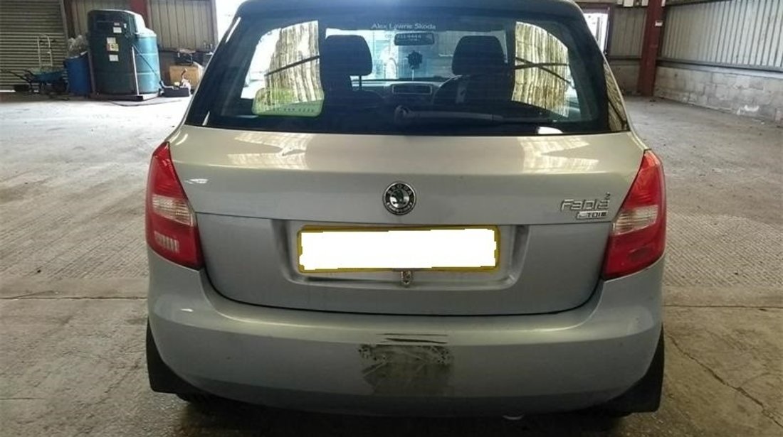 Bara spate Skoda Fabia II 2010 Hatchback 1.4 TDi