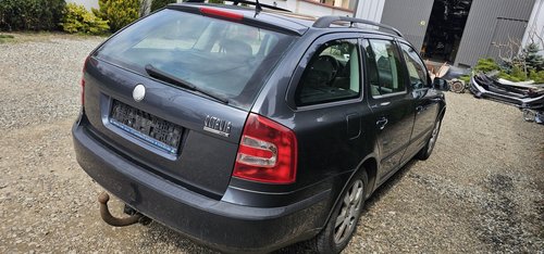 Bara spate Skoda Octavia 2 combi 2005 2006 2007 2008