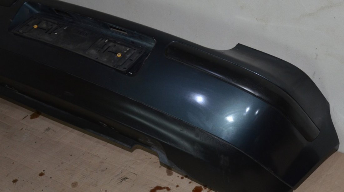 BARA SPATE / SPOILER COMPLETA VW GOLF 4 ALBASTRU