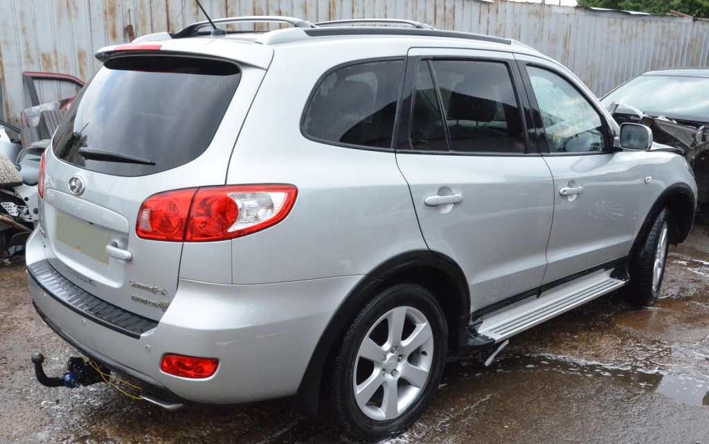 Bara spate spoiler Hyundai Santa Fe II 2.2 CRDI 2007 2008 2009 D4EB 110KW 150CP