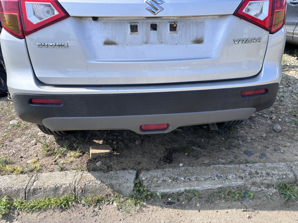Bara spate Suzuki Vitara 1.6 Benzina 2016, -