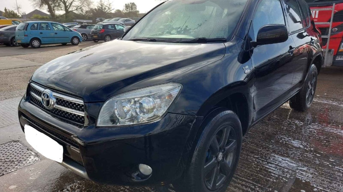 Bara spate Toyota RAV 4 2008 SUV 2.2 DIESEL 136Hp