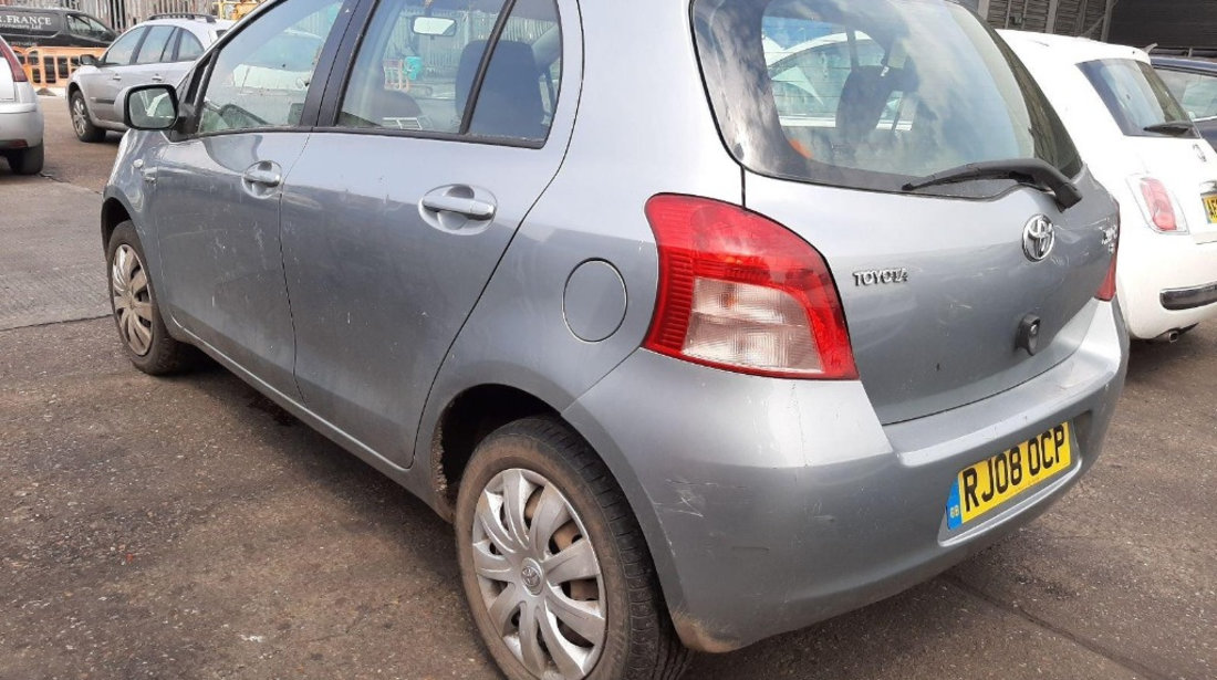 Bara spate Toyota Yaris 2008 Hatchback 1.4 d4d