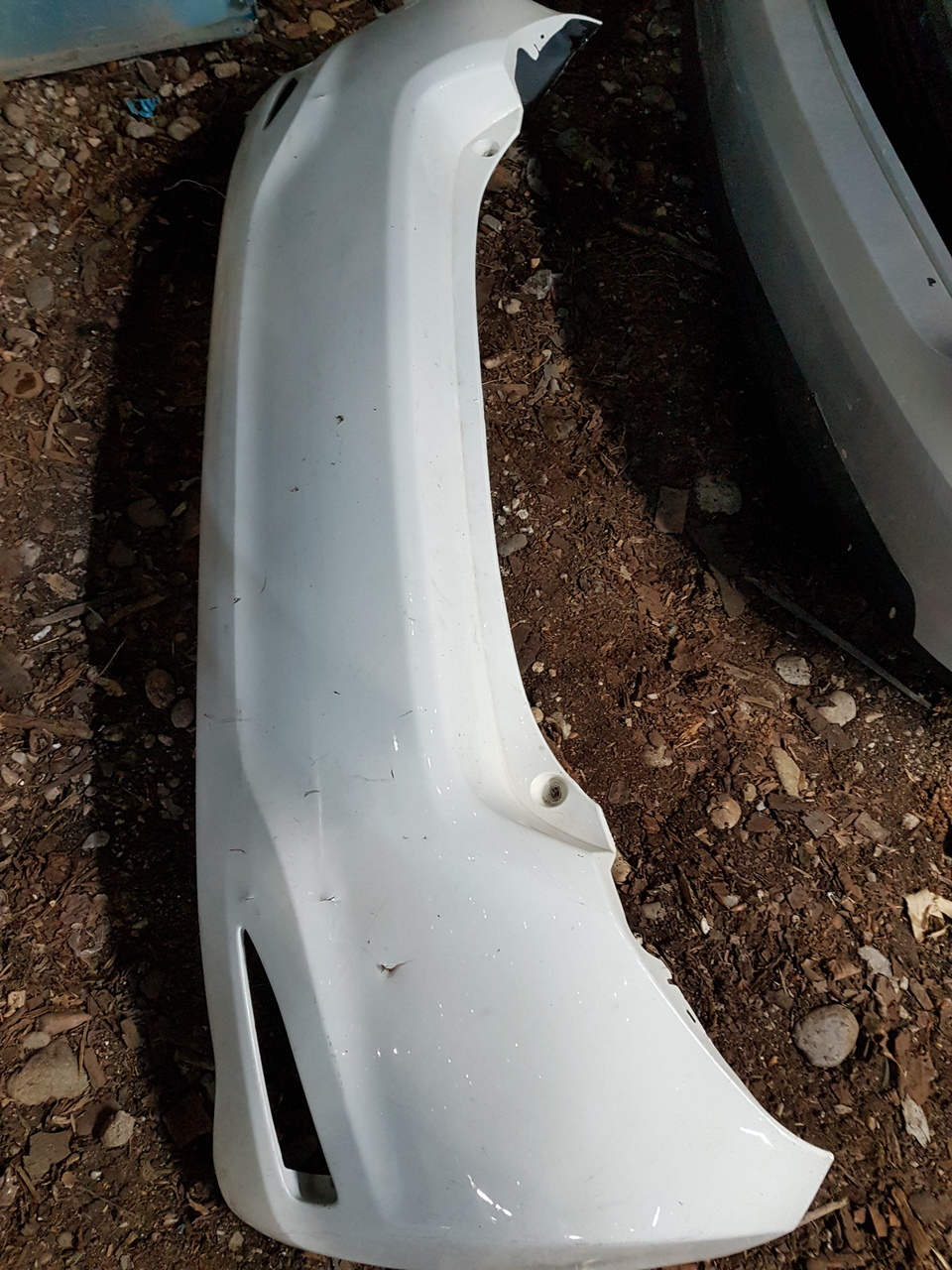Bara Spate Toyota Yaris 3 an 2012
