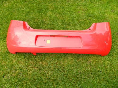 Bara spate Toyota Yaris model 2006-2009 cod 52159-0D976