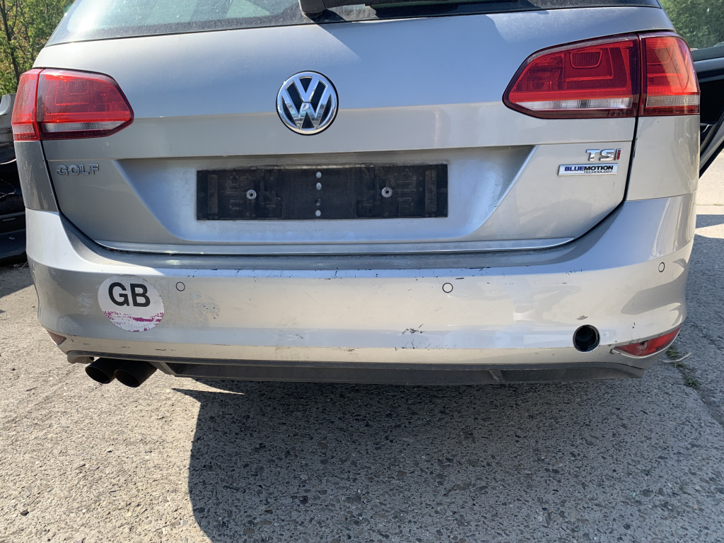 Bara spate Volkswagen Golf 7 Break 1.4 Benzina 2015, MODEL CU SENZORI