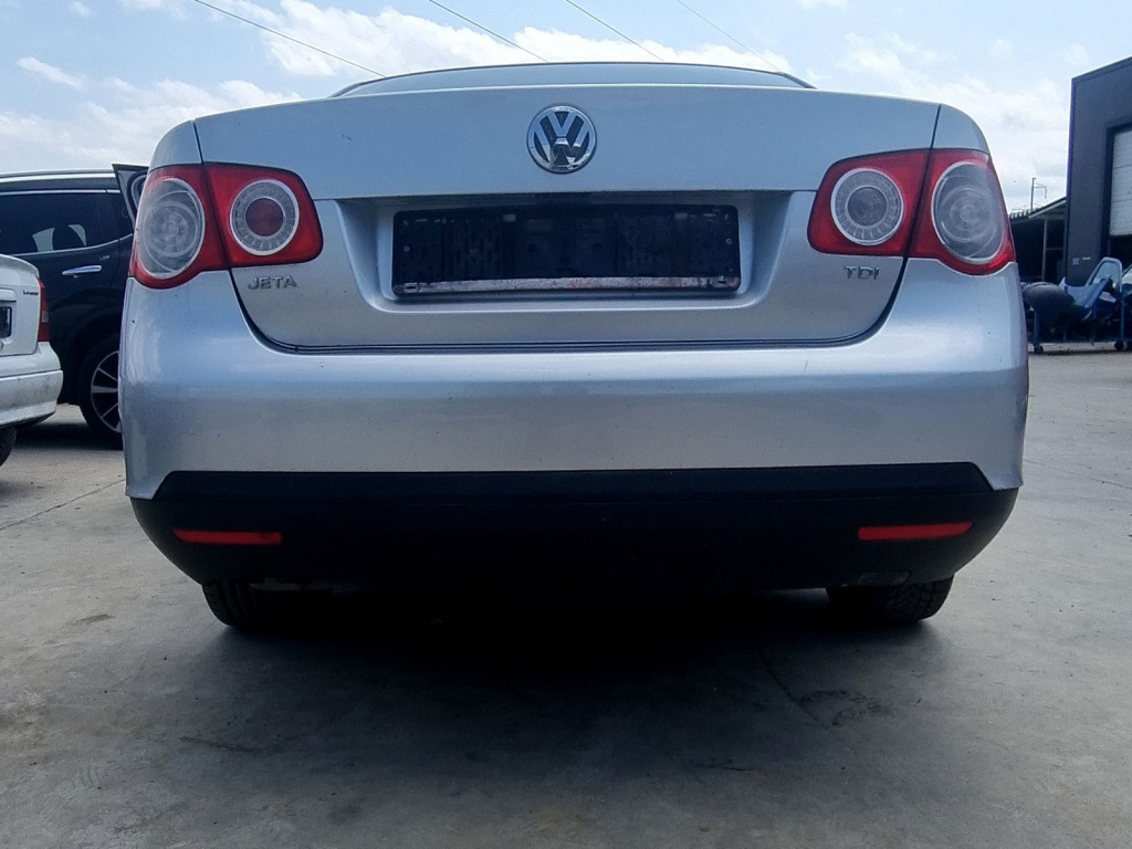 Bara spate Volkswagen Jetta 3 (1K2) [Fabr 2005-2010] 1.9 TDI BXE 77KW / 105CP