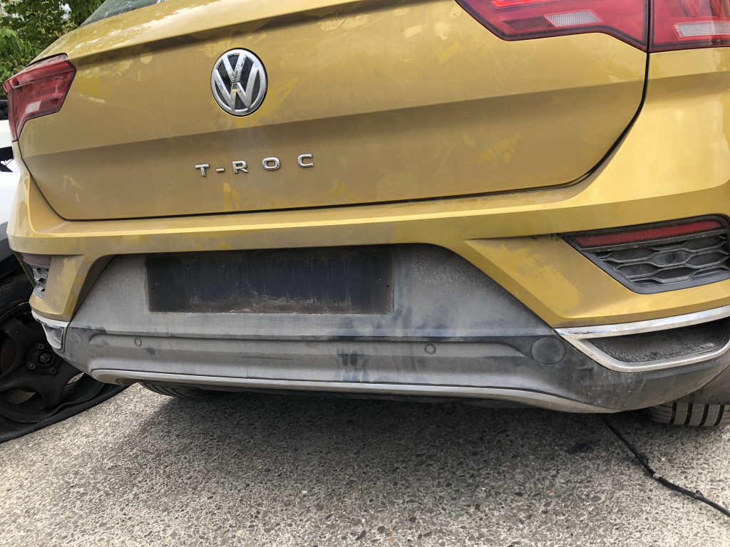 Bara spate Volkswagen T-Roc 1.5 Benzina 2018, MODEL CU SENZORI