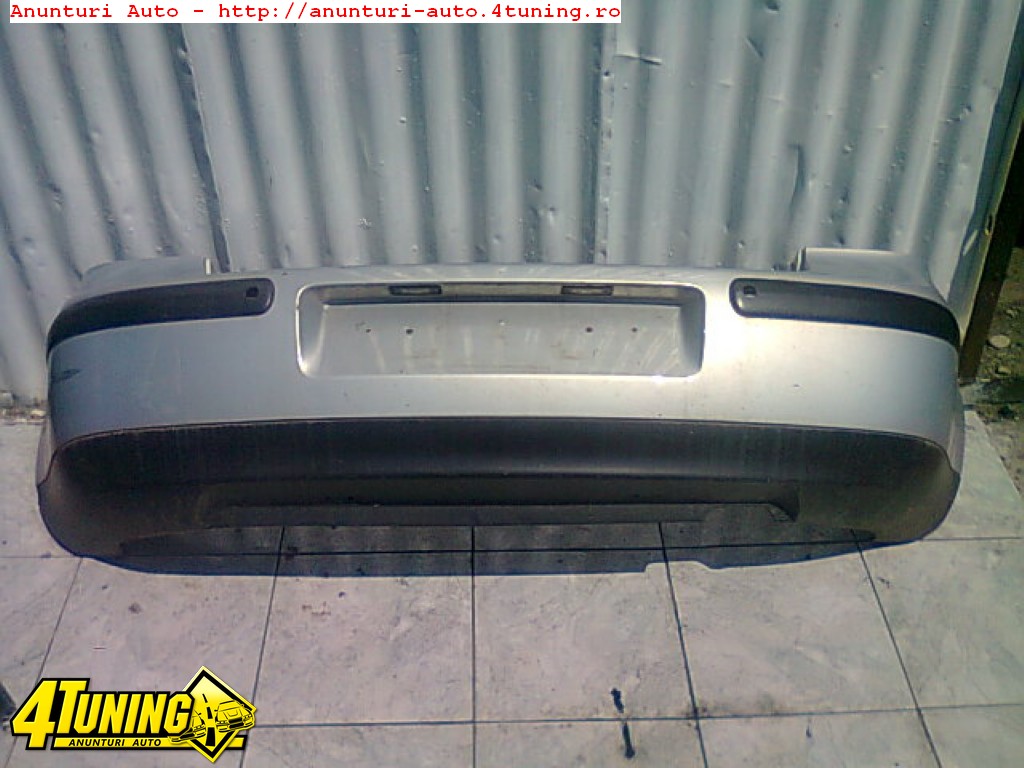 Bara spate VW Golf 4