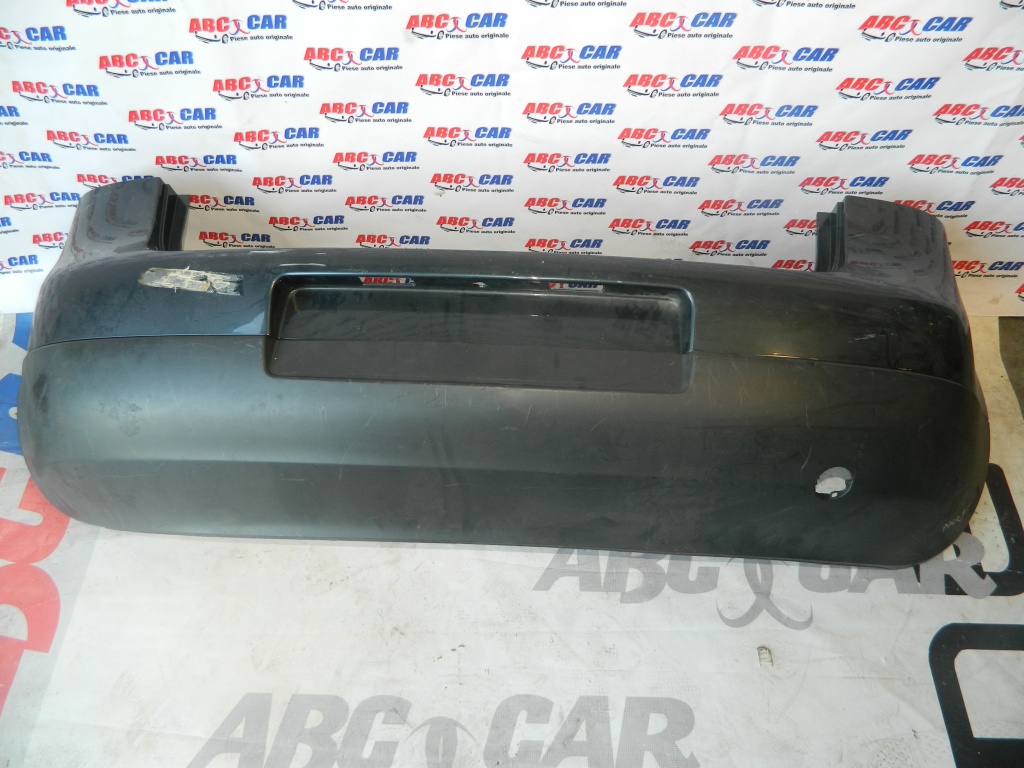 Bara spate VW Golf 5