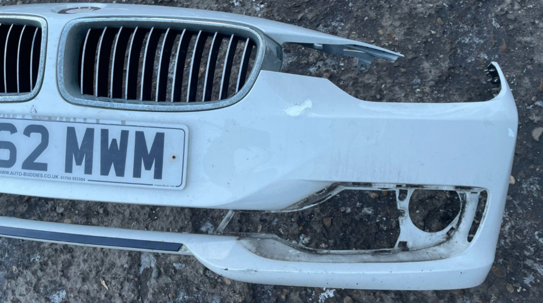 Bara Spoiler Fata BMW Seria 3 F30 F31 2010 - 2015 Culoare 300 Alpineweiss [C2265]