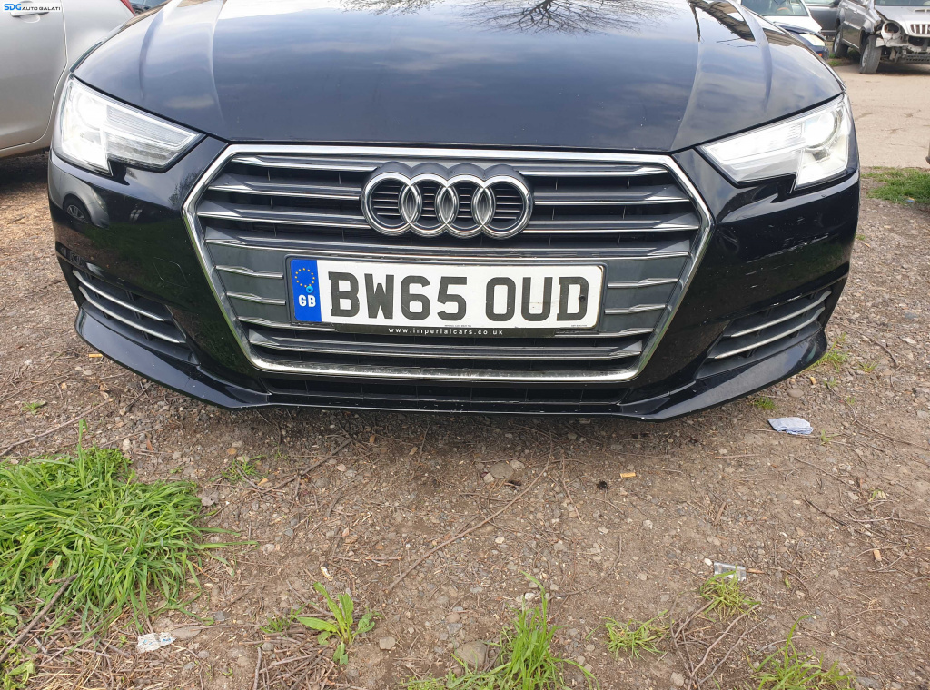 Bara Spoiler Fata Completa cu Grila si Emblema Audi A4 B9 NFL Non Facelift 2015 - 2019 Culoare LY9B [K4032]