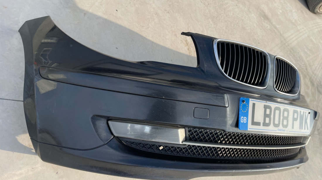 Bara Spoiler Fata Completa cu Grile si Proiectoare BMW Seria 1 E81 E87 LCI Facelift 2007 - 2011 Culoare Blacksapphire Cod 7185554 718555410 [Z0069]
