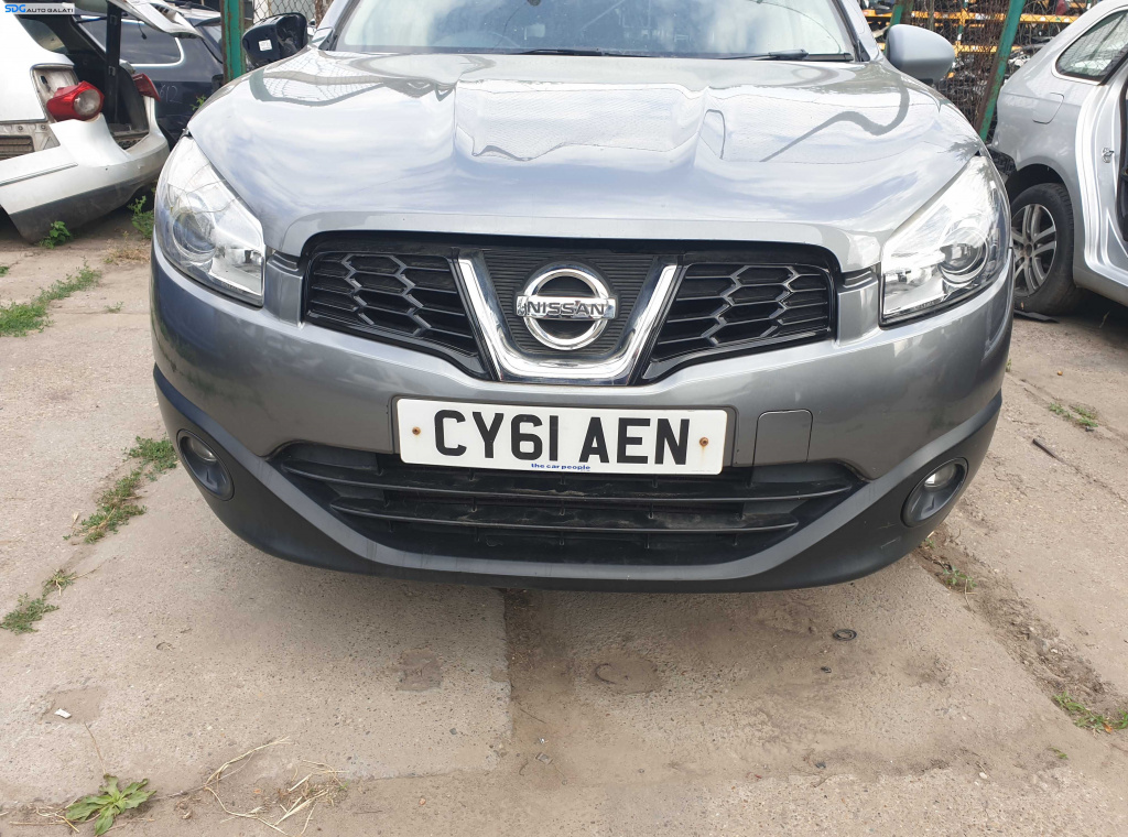 Bara Spoiler Fata cu Grile Proiectoare FARA Grila cu Emblema Nissan Qashqai J10 FL Facelift 2010 - 2013 Culoare KAD G [K6604]