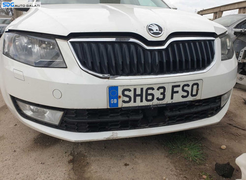 Bara Spoiler Fata cu Spalatoare si Proiectoare model cu Distronic FARA Grila Superioara Skoda Octavi...