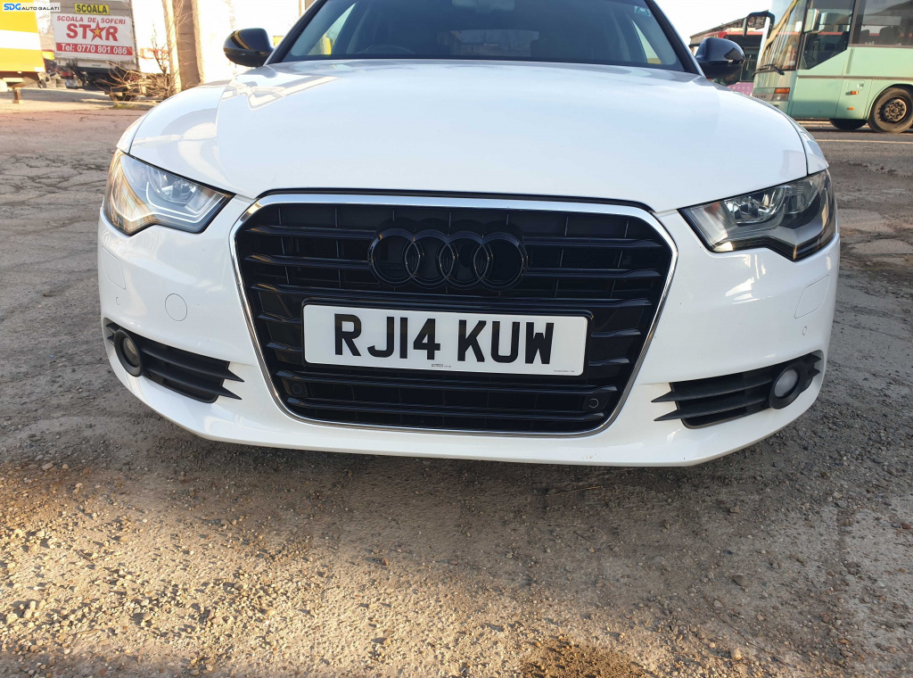 Bara Spoiler Fata FARA Grila cu Emblema cu Locas Senzori de Parcare si Spalatoare de Faruri Audi A6 C7 NFL Non Facelift 2011 - 2014 Culoare LY9C [K0782] [Depozit]