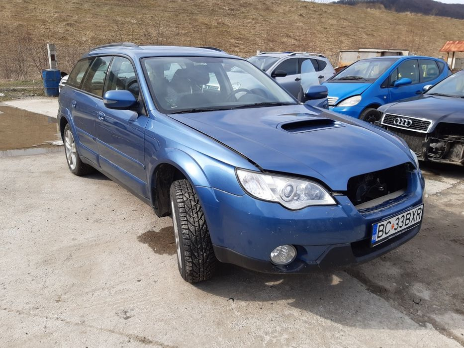 Bara/spoiler fata/spate Subaru Outback/legacy
