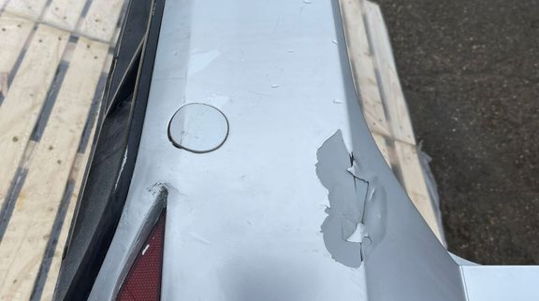 Bara Spoiler Spate cu Defecte VW Golf 7 Break Combi 2013 - 2017