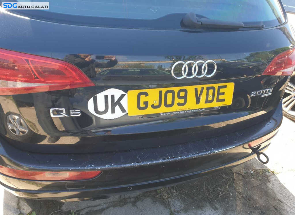 Bara Spoiler Spate cu Locas Senzori Parcare Audi Q5 8R 2008 - 2016 Culoare LZ9Y [C4778]