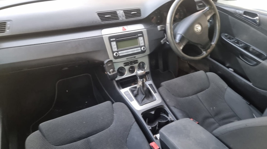 Bara stabilizatoare fata Volkswagen Passat B6 2006 berlina 2.0 tdi BKP