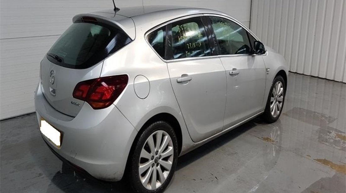 Bara stabilizatoare punte spate Opel Astra J 2010 Hacthback 1.3 CDTi