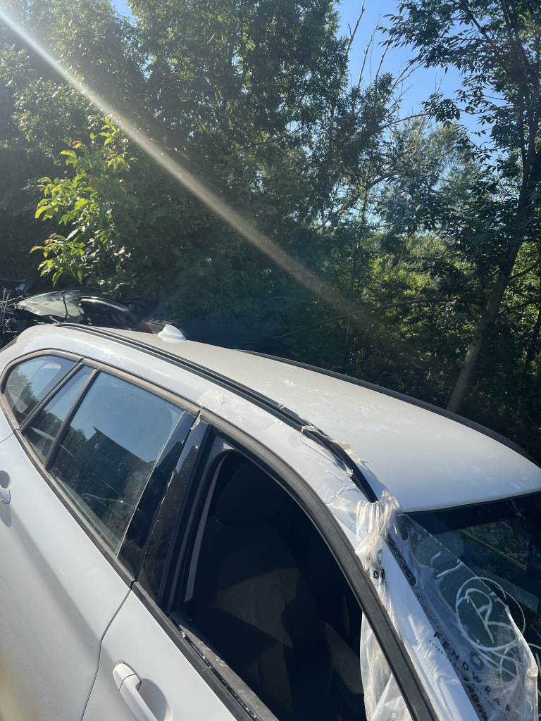 Bare cupola BMW X1 F48 2016