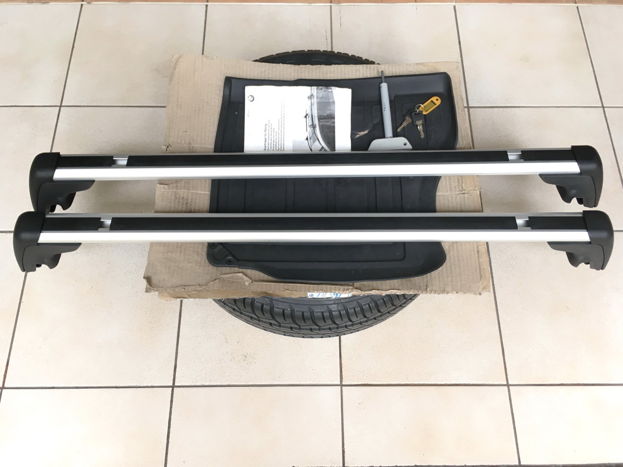 Bare Portbagaj Bmw E91 Facelift  82710415050